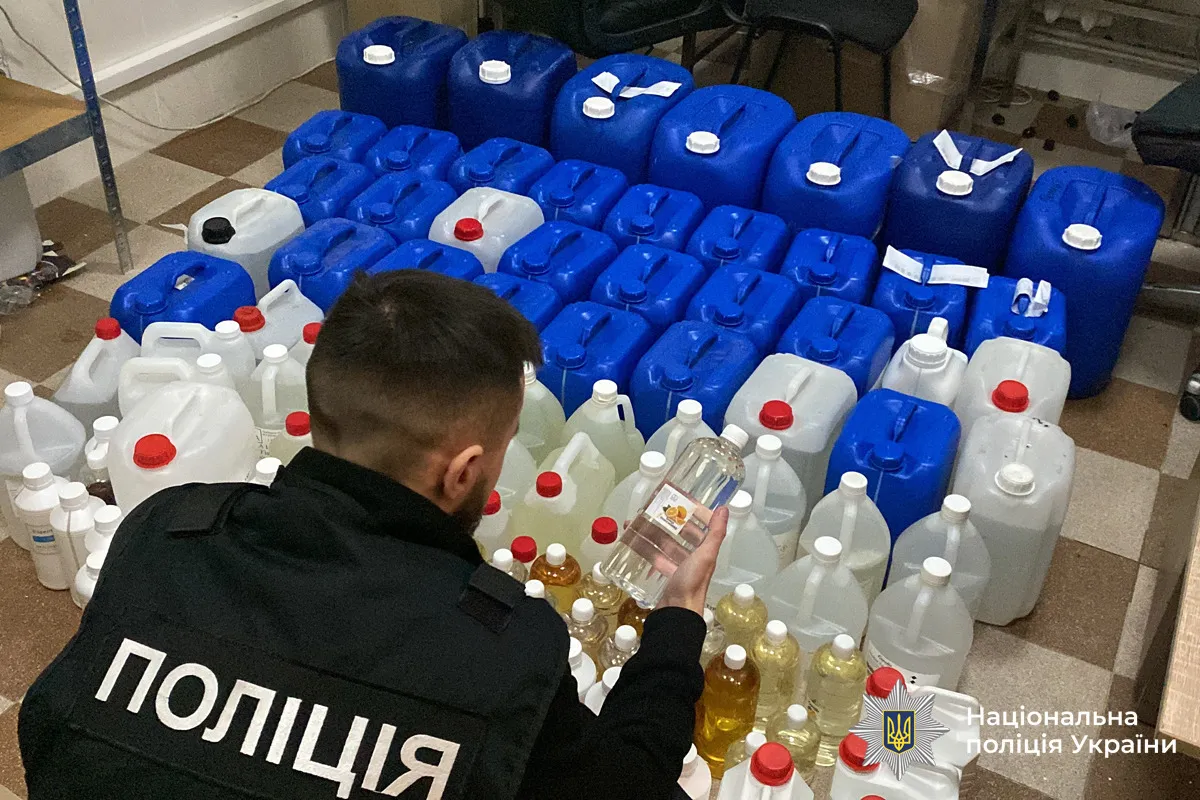 Vinnytsia region uncovers ₴20 million worth of clandestine production of e-cigarette liquids