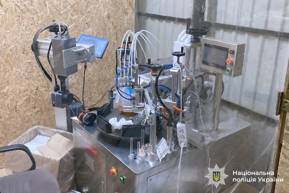 Vinnytsia region uncovers ₴20 million worth of clandestine production of e-cigarette liquids