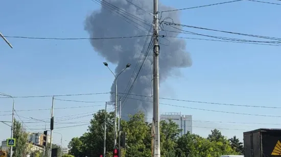 У Маріуполі пролунали вибухи — уражено бензовоз, АЗС та, ймовірно, склади рф