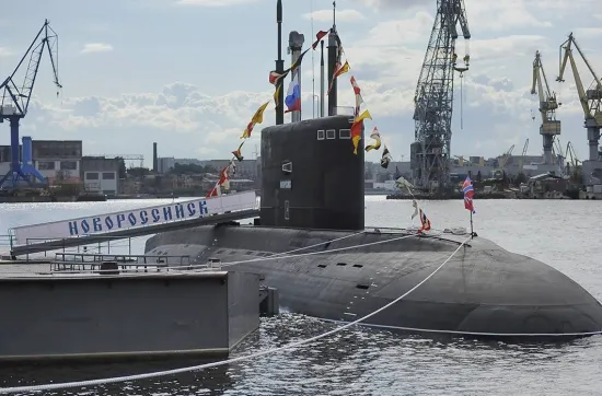 СБУ уразила російський підводний човен у порту Новоросійська