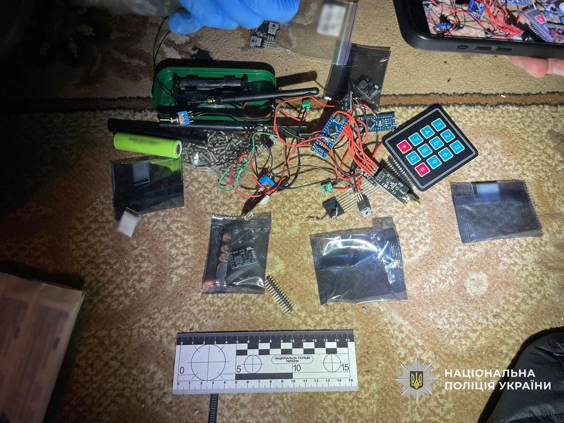 Two suspects have been arrested in the Chernihiv region on suspicion of plotting to carry out acts of sabotage on the railway at the behest of the Russian Federation