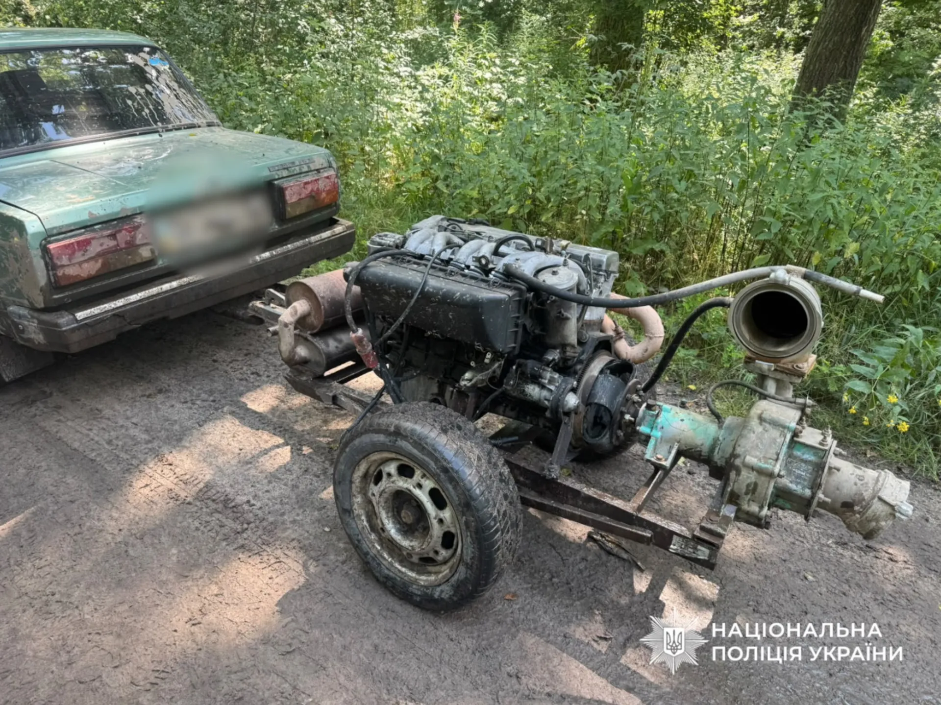 На Рівненщині правоохоронці вилучили ще 130 одиниць обладнання для незаконного видобутку бурштину