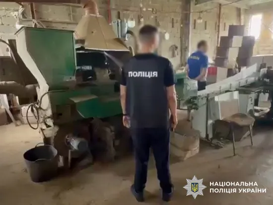 The National Police have shut down two illegal tobacco factories in the Kharkiv and Lviv regions