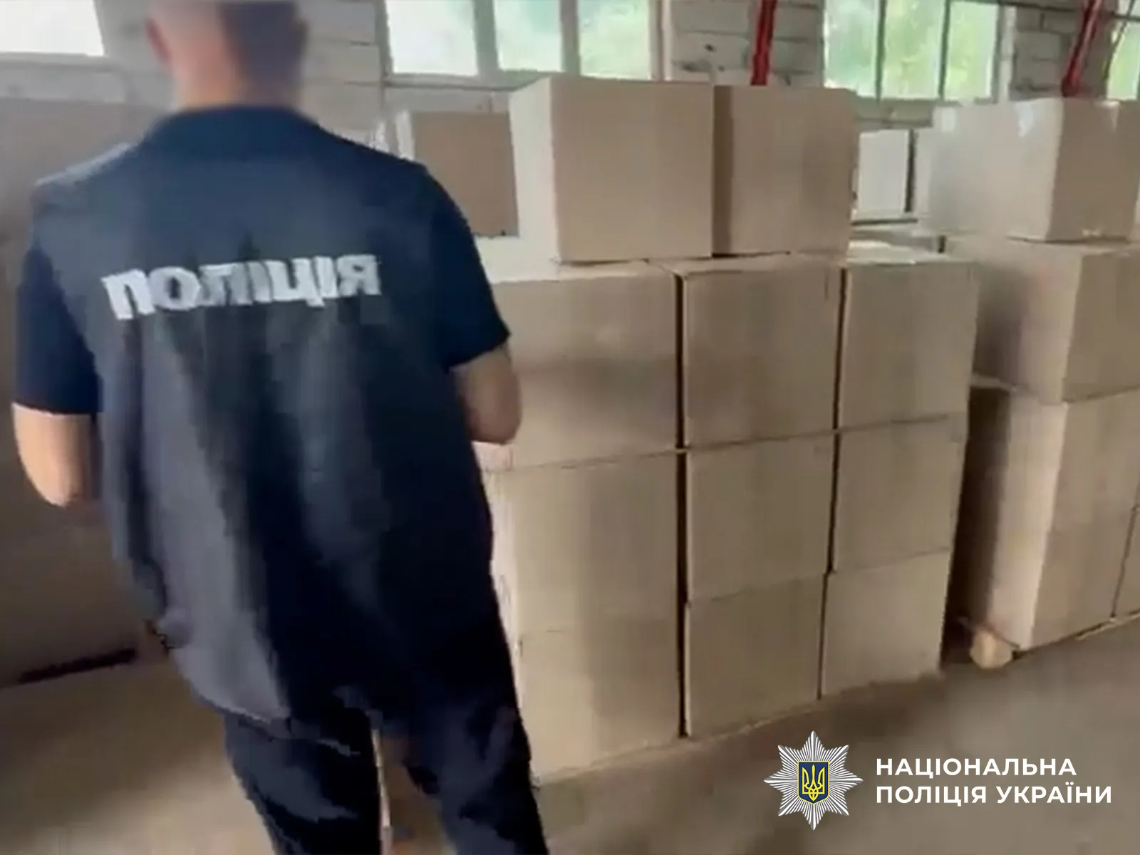 Нацполіція ліквідувала дві підпільні тютюнові фабрики на Харківщині та Львівщині