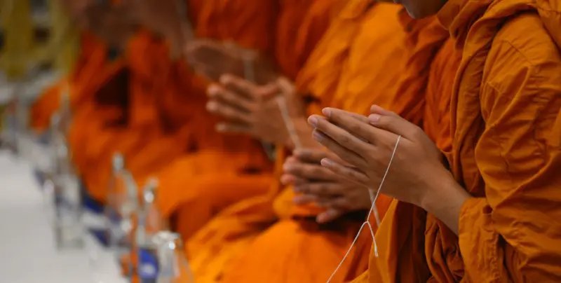 The woman was having sex with monks to blackmail them - BBC
