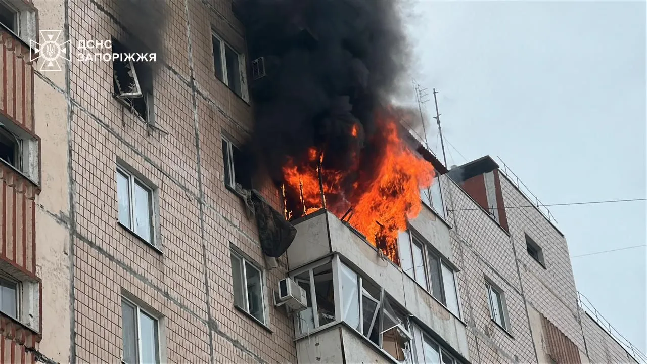 Russian airstrikes on Zaporizhzhia: dozens of wounded and large-scale destruction