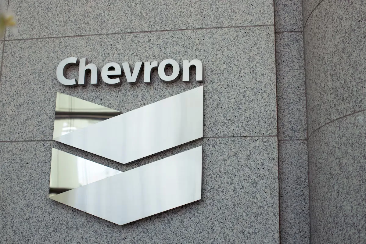Угорщина уклала п’ятирічну угоду з Chevron на постачання американського LNG