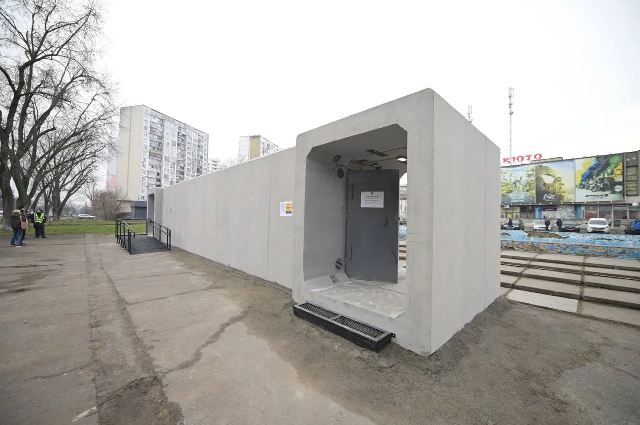 First certified mobile shelter installed in Kyiv