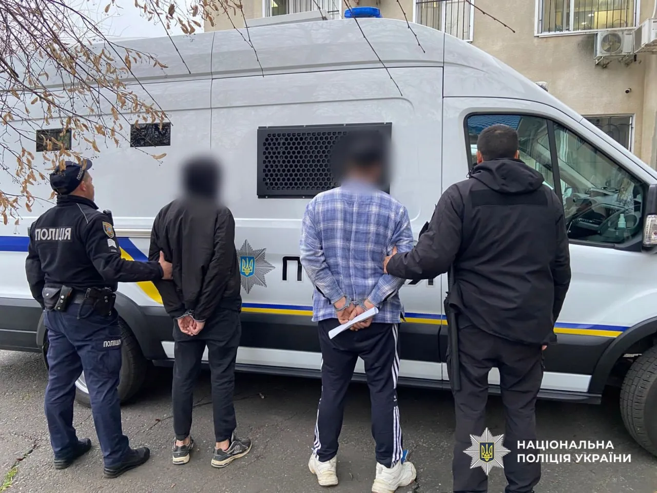 Нацполіція і СБУ викрили масштабні схеми ухилення від мобілізації в кількох регіонах