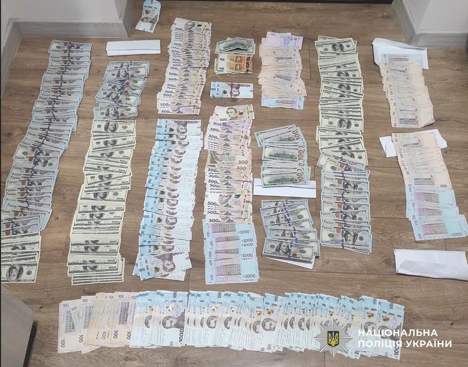Нацполіція і СБУ викрили масштабні схеми ухилення від мобілізації в кількох регіонах