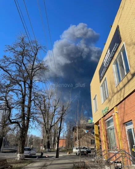Ukrainian drones hit Russian oil and gas facilities: fire in the port of Temryuk and shutdown of the gas processing plant in Orenburg