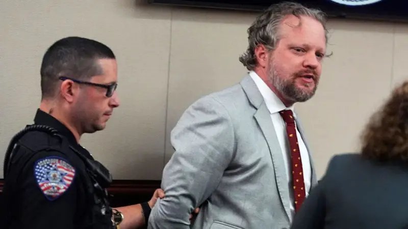 The dentist poisoned his wife, then tried to kill the investigator