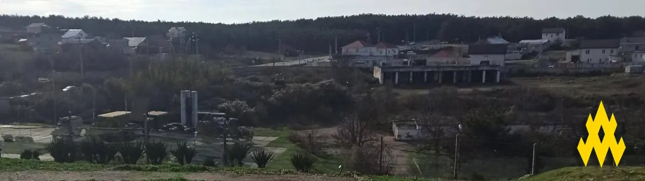 Guerrillas report reconnaissance of alleged Russian air defence headquarters in Sevastopol