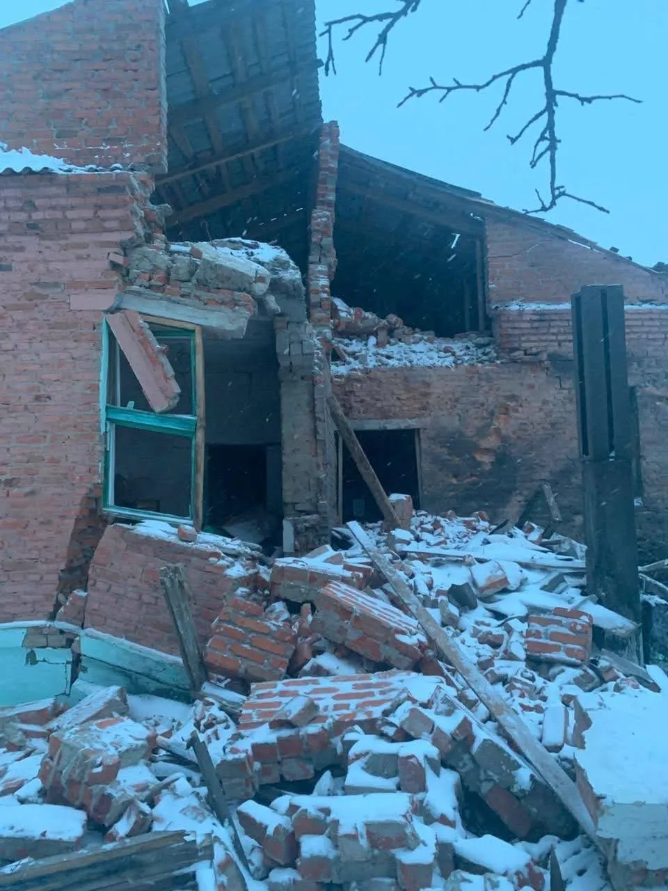Russia attacks hospital in Chernihiv region and ambulance in Kherson