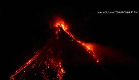 Almost 3,000 people evacuated in the Philippines due to the activation of Mayon volcano