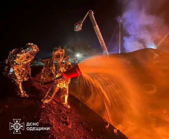 Росіяни атакували припортову інфраструктуру на Одещині