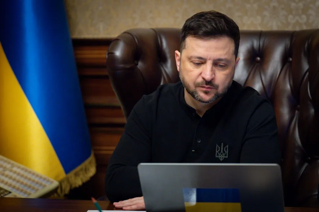 Зеленський подав до Ради законопроєкти про продовження воєнного стану та мобілізації
