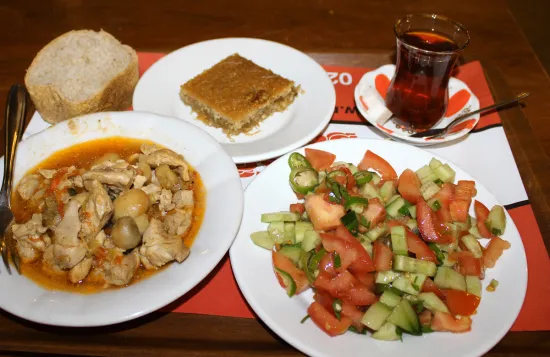 The tax authorities have found that some catering establishments show unrealistically low revenues.