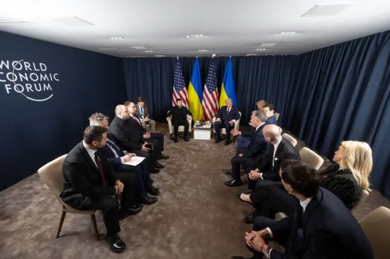Зеленський назвав зустріч із Трампом у Давосі позитивною та зосередженою на завершенні війни