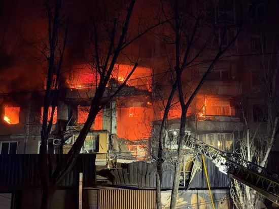 Масована атака дронів по Одесі: понад 20 постраждалих, під завалами шукають людей