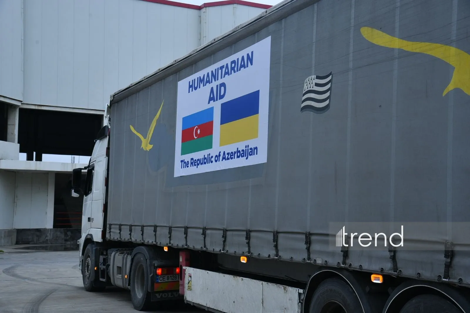 Азербайджан передав Україні нову партію електрообладнання для енергосистеми