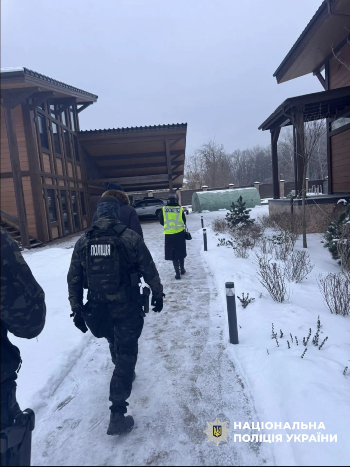 Екснардепу VIII скликання оголосили підозру у захопленні землі на берегах Десенки та Дарниці