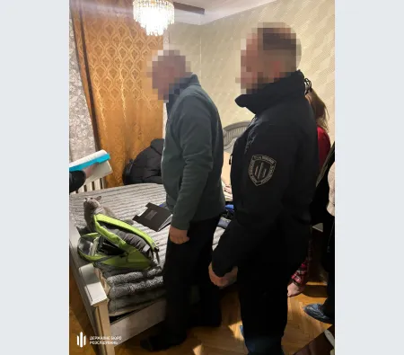 ДБР викрило переплату майже 18 млн грн під час закупівлі ліжок для військових в Одесі