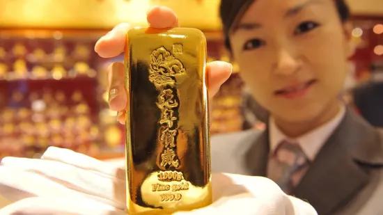 Russia sharply increased gold sales to China amid depletion of reserves