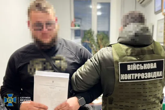 СБУ викрила російського інформатора у ВМС, який передавав координати морських дронів
