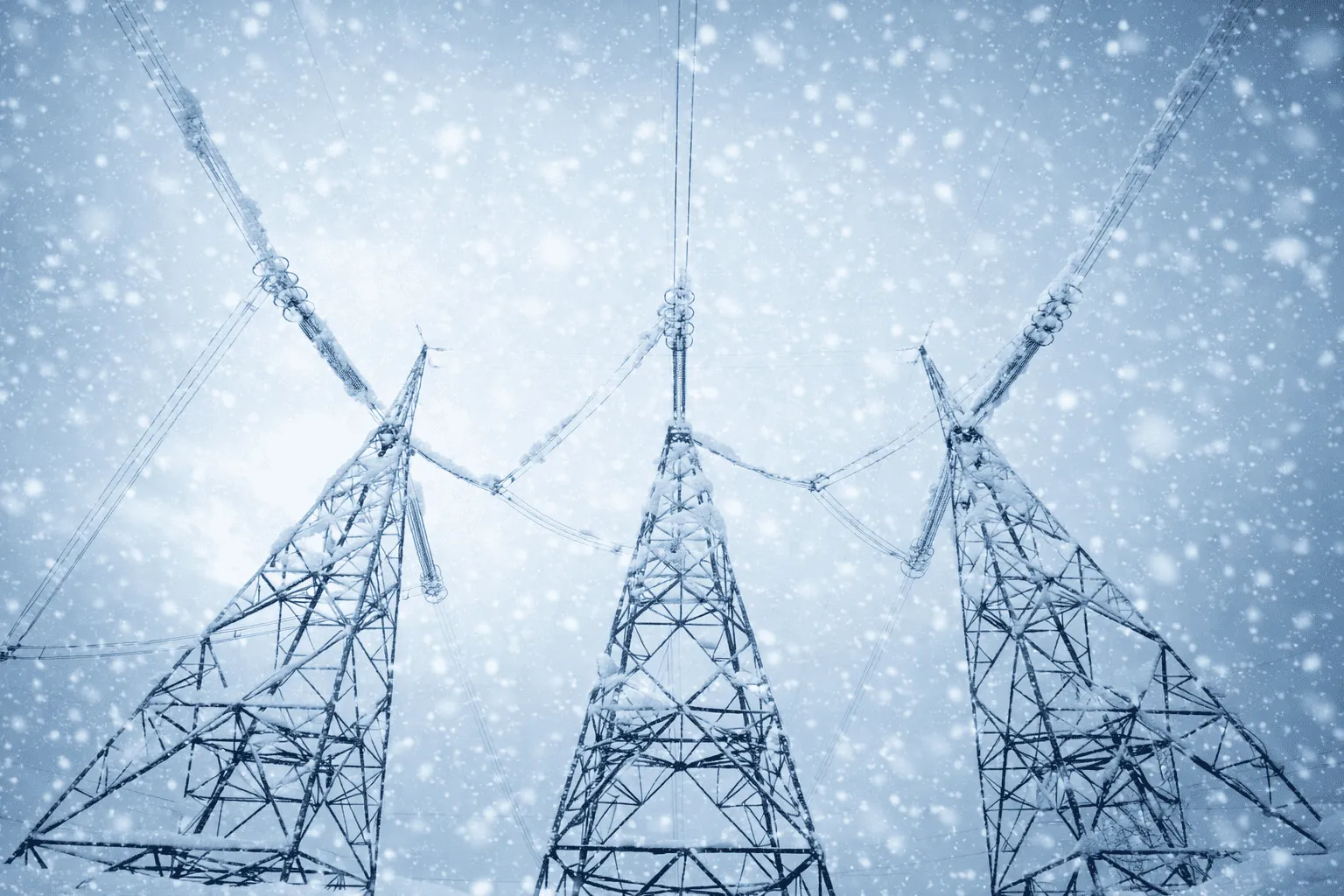 Shmyhal announced a simultaneous emergency shutdown between the power grids of Ukraine, Romania and Moldova