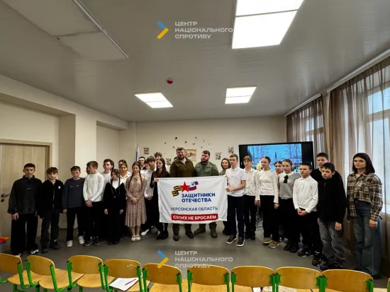 На окупованій Херсонщині до роботи зі школярами залучають військових РФ із психотравмами — ЦНС