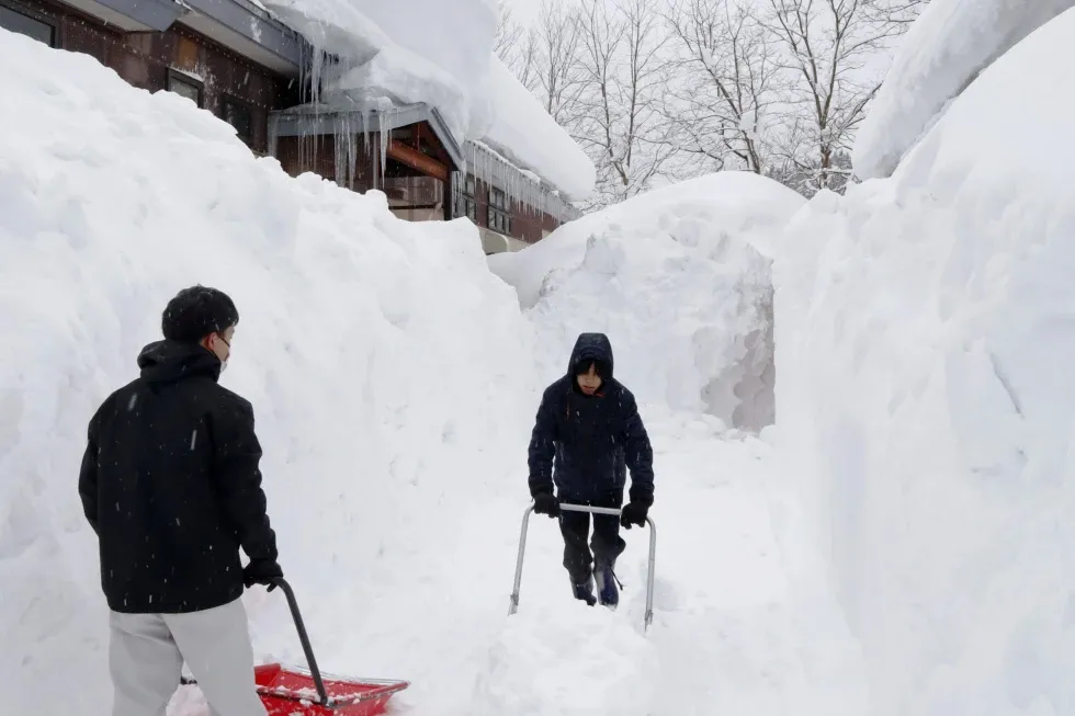Snowstorm in northern Japan blocked roads and claimed dozens of lives