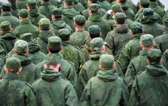 Понад 700 тисяч росіян знаходяться на лінії фронту в Україні