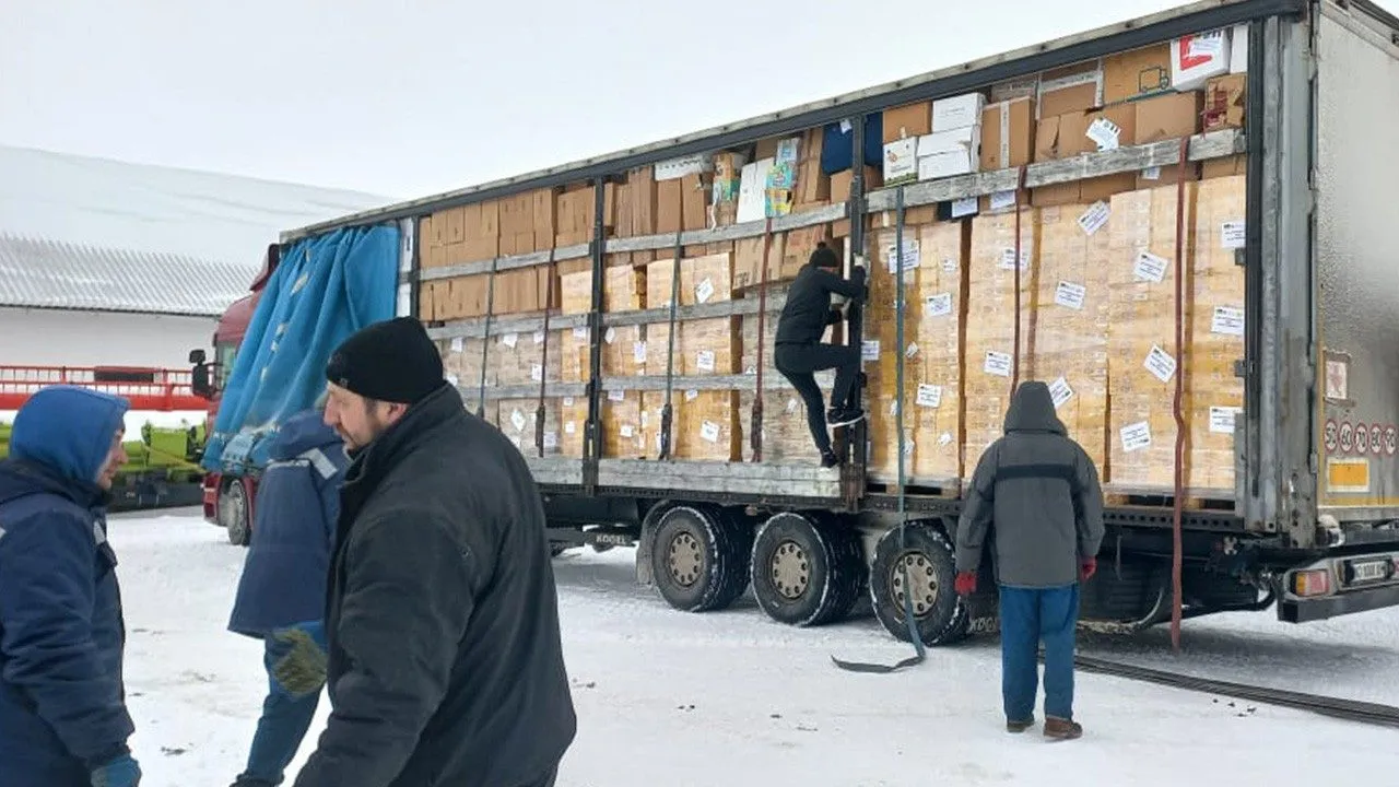 Папа Лев XIV передав Україні 80 генераторів та велику партію медикаментів