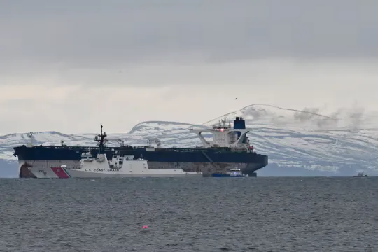 The US is considering seizing tankers carrying Iranian oil, but fears a sharp jump in prices