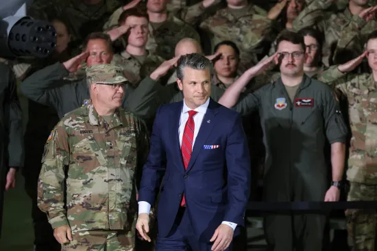 Pentagon Chief Hagset convened an urgent meeting with hundreds of generals and admirals