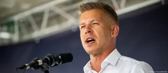 Orbán's rival claims attempt at blackmail with intimate video before elections