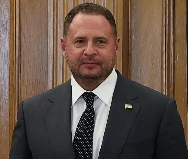 Zelensky denied any connection between Yermak's dismissal and the searches and explained his motives