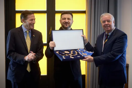 Zelensky met with a bipartisan delegation of US senators in Munich and discussed air defence, sanctions and security guarantees