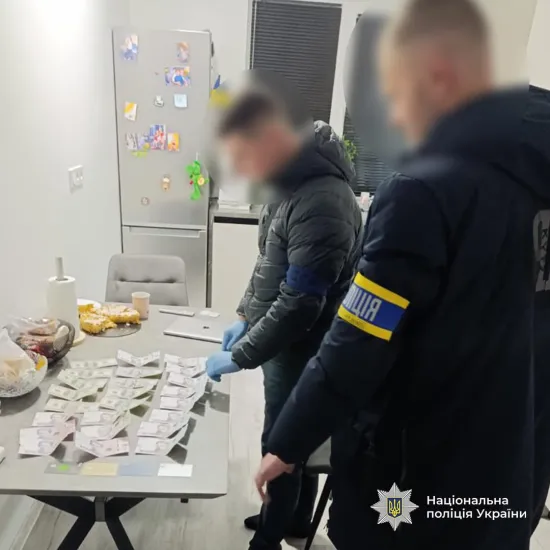 На Волині затримали військовослужбовців районного ТЦК, які вимагали 4 тисячі доларів за «вирішення» мобілізаційних питань