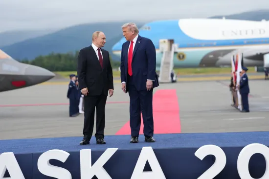 Trump speaks of "enormous opportunities" with Russia, Texas investor signs deal with Novatek