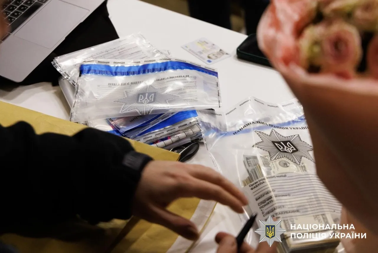 The Security Service of Ukraine and the National Police have dismantled a network of crypto fraudsters in Dnipro who defrauded EU citizens