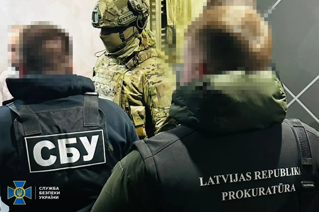 The Security Service of Ukraine and the National Police have dismantled a network of crypto fraudsters in Dnipro who defrauded EU citizens