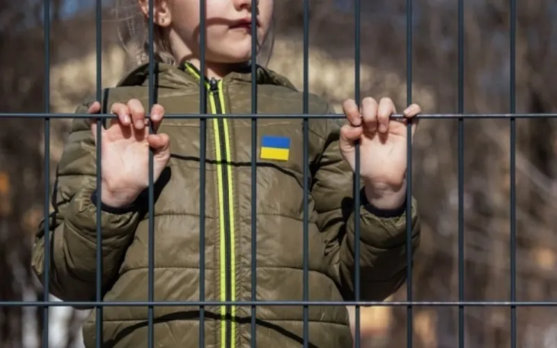 МЗС України відкрило подання заяв на компенсацію для вимушено переміщених за кордон