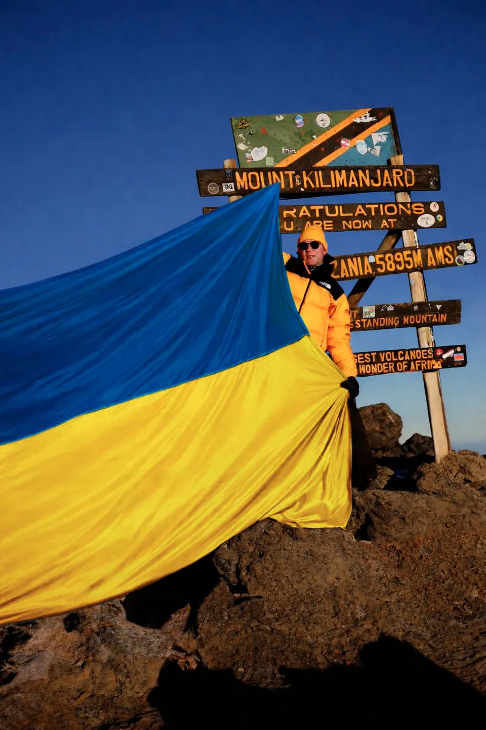 Ukrainian Roman Maslov set a national record on the summit of Kilimanjaro