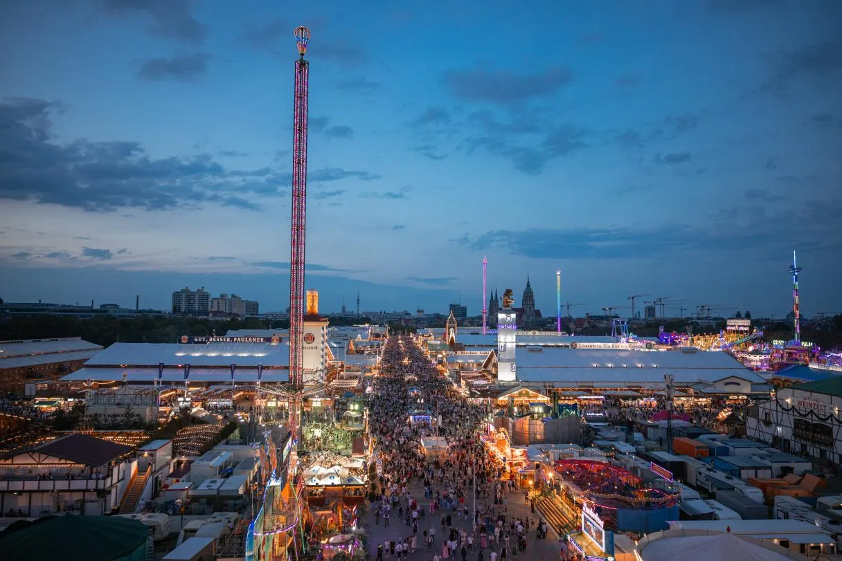 About 21 percent of the visitors were international guests