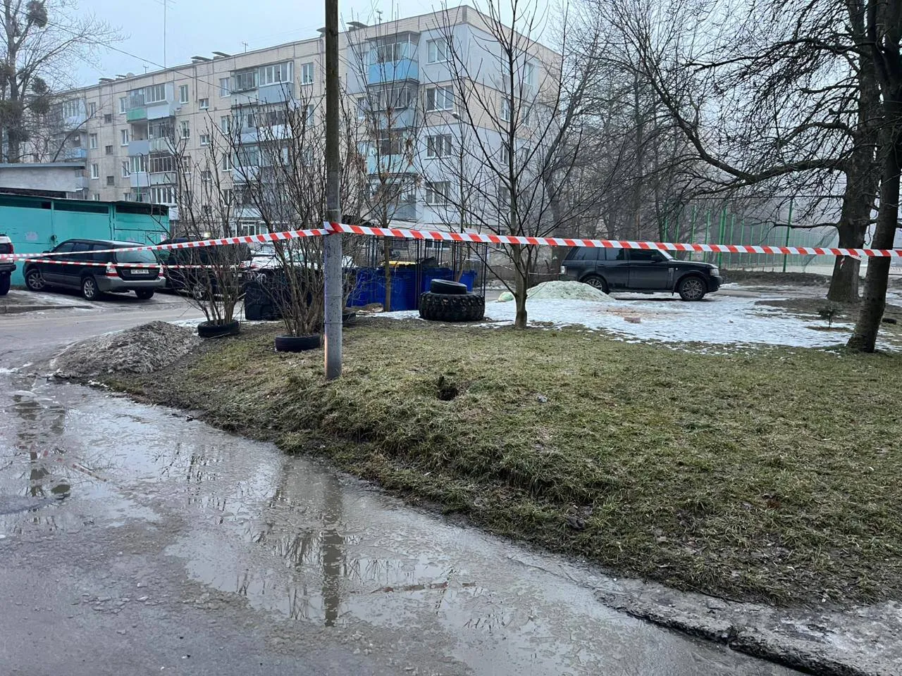 A live grenade was found near rubbish bins in Lviv