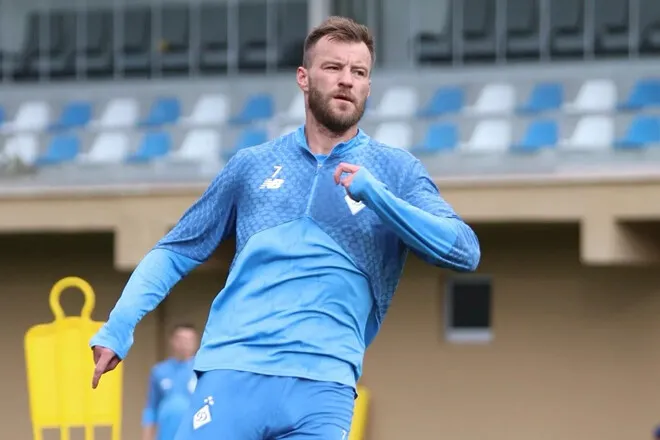 The owner of FC Chernihiv allows Andriy Yarmolenko to play for the club