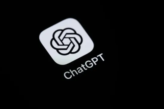 Following news of the agreement with the Pentagon, ChatGPT removals in the US increased by 295%.
