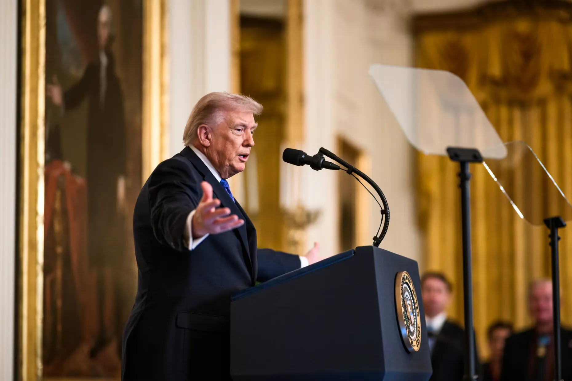 Дональд Трамп розглядає можливість підтримки збройних угруповань у Ірані